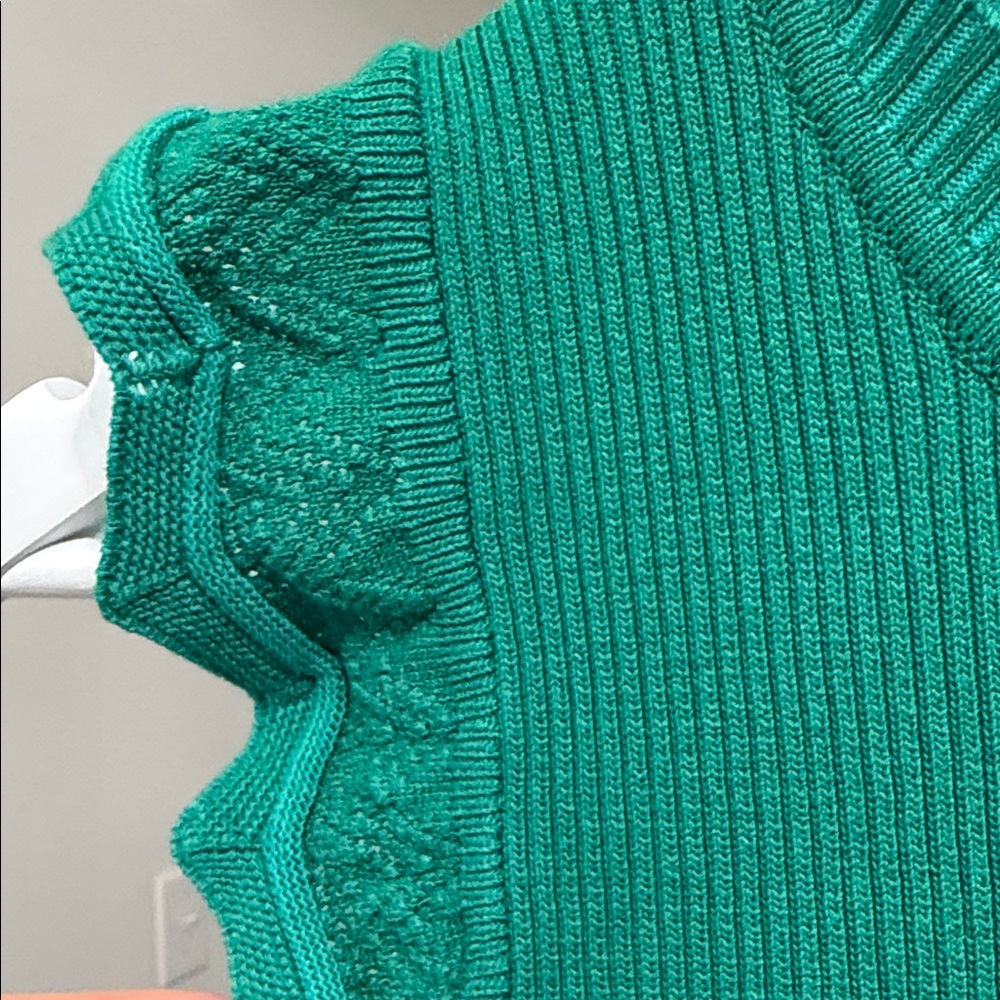 Lea & Viola Green Ruffle Tank Top - Picture 2 of 3